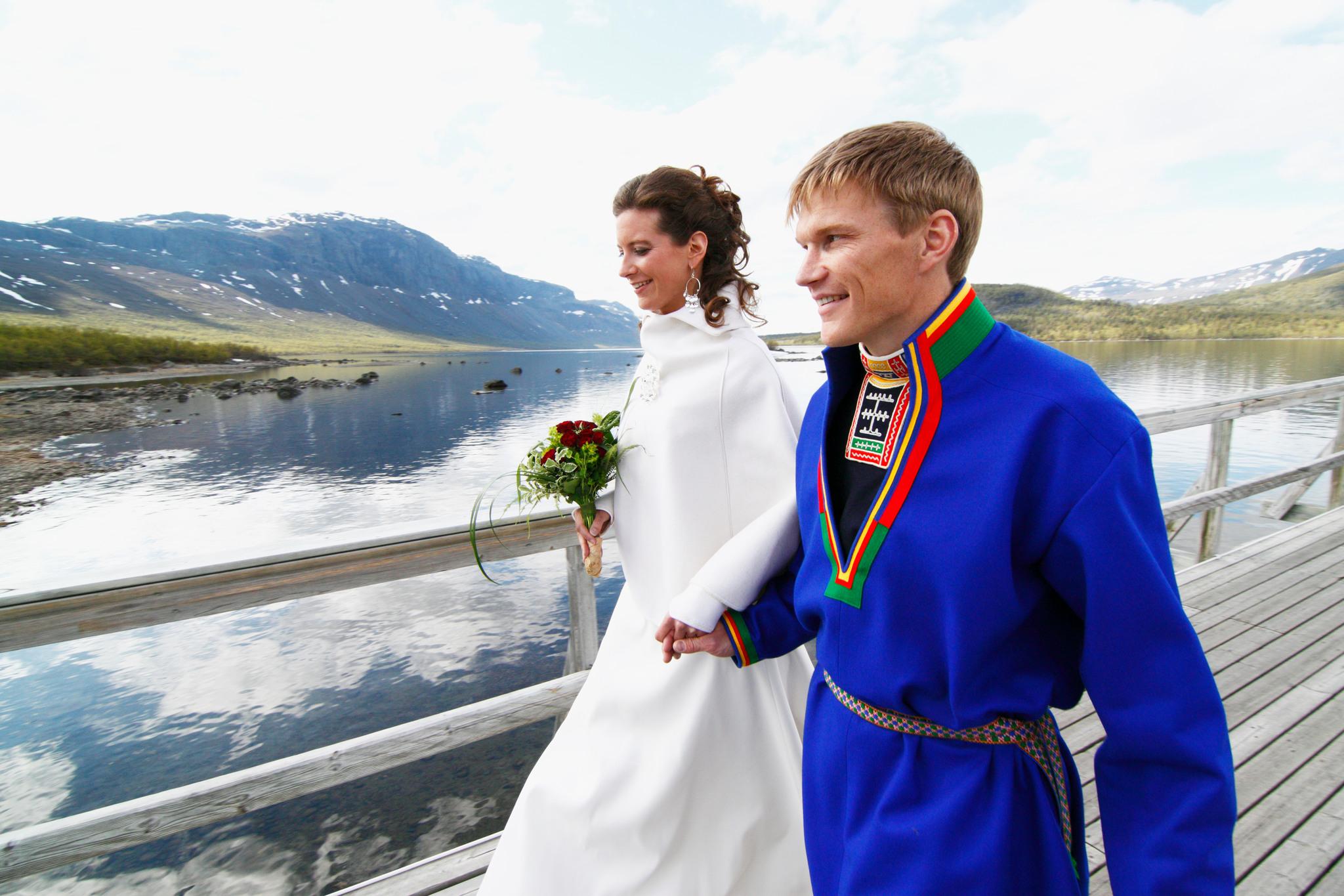 A newlywed couple in traditional Sami garments.