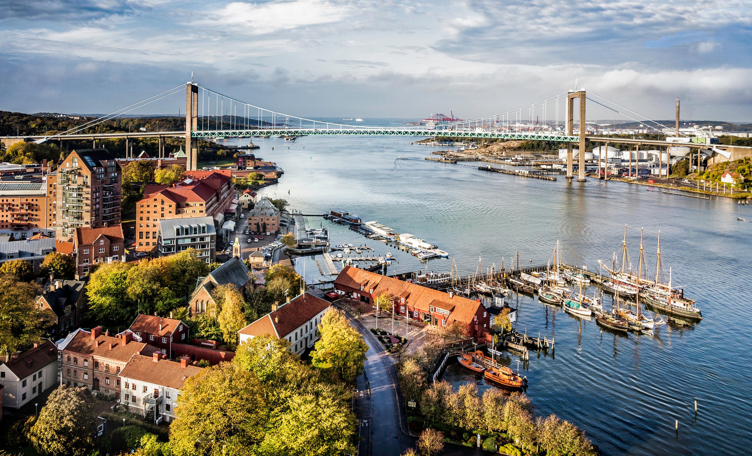 Scenic view of Gothenburg Harbour with Älvsborg Bridge crossing the Göta Älv river.