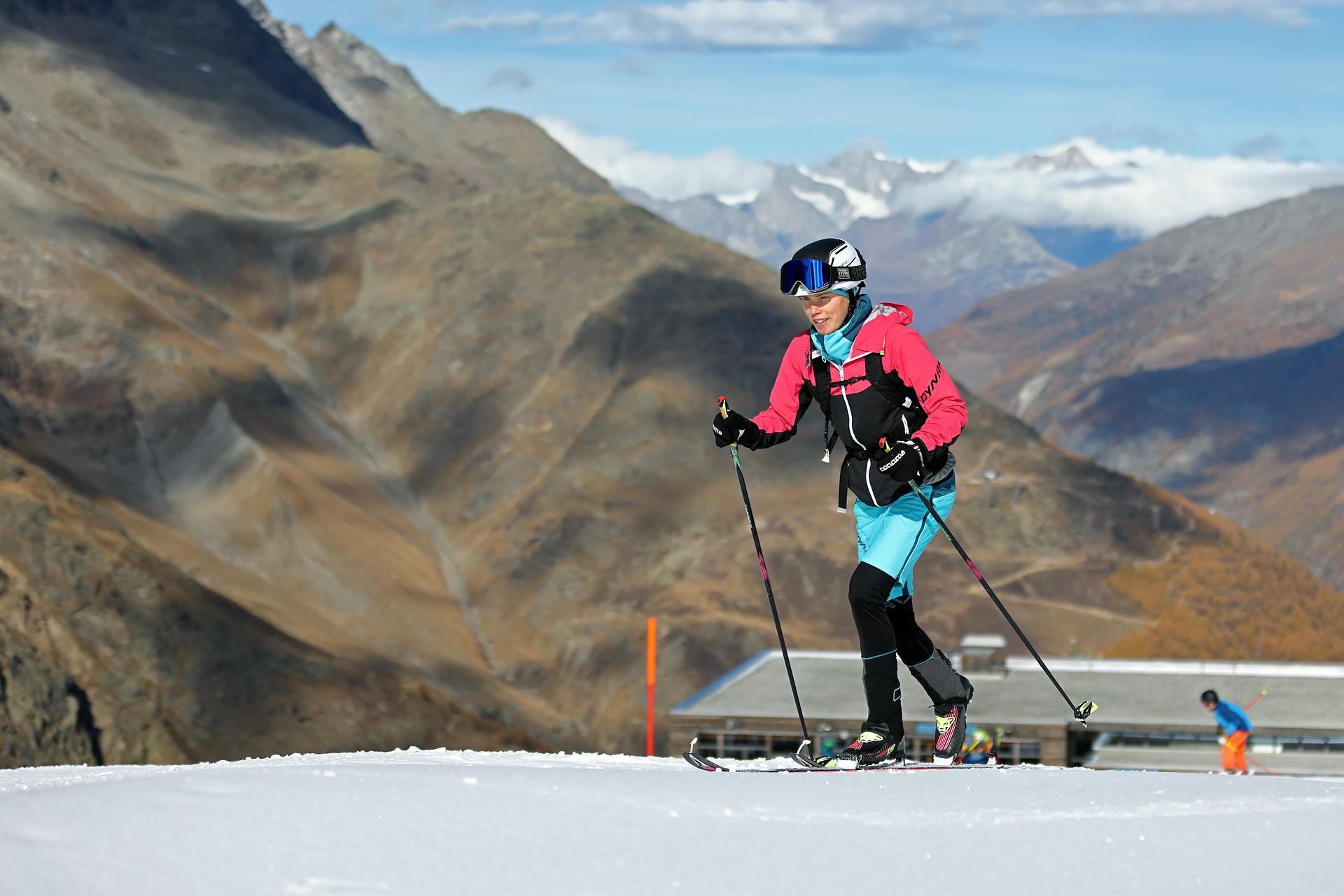Woman skiing with mountains in the background. Tove Alexandersson has been selected to this list of Swedish women.